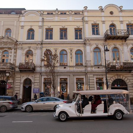 Mardzhanov Apartments, Block 108 Tbilisi Exterior photo